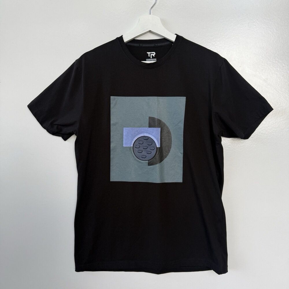T.R. Premium Men’s T-Shirt Size Large Black 3D Abstract Graphic Cotton